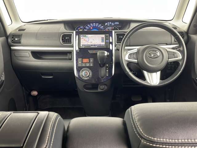 【インパネ全体】『インパネ全体』の画像になります。写真の内容に関してご不明点、ご質問等がございましたらお気軽にガリバー店舗までお問い合わせください。