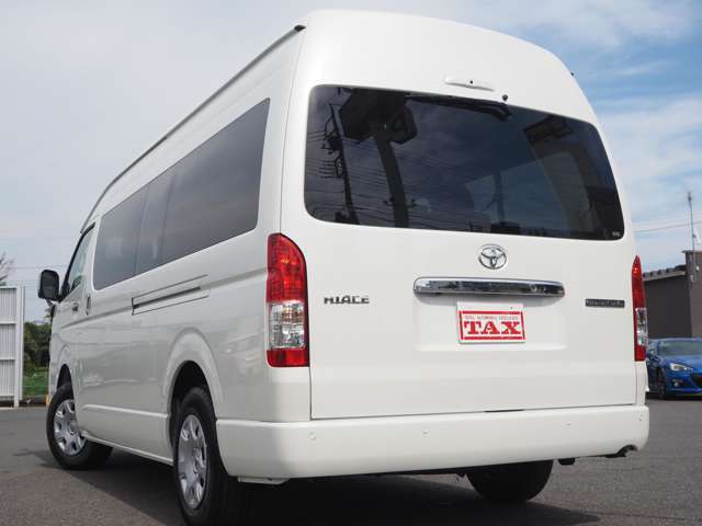 ☆ユーザー買取車両☆　当店のお車は全て一般ユーザー様より買取りさせていただいた新鮮なユーザー買取車両です！　毎日新しいお車が入荷するため各車両約6～8週間の期間限定販売となっております！