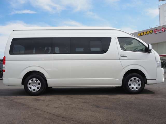 ☆店長オススメ車両☆　内外装ともに大変綺麗な車両です！！　自信を持ってお勧めできるお車です！！
