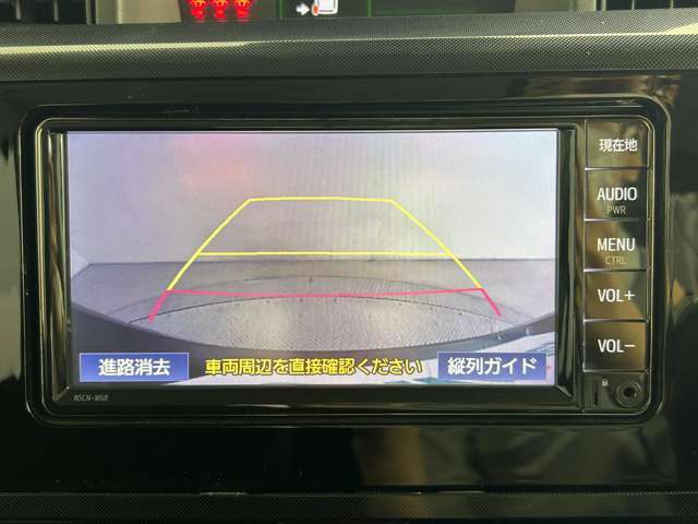 【　バックカメラ　】便利なバックカメラ装備で安全確認を頂けます。駐車が苦手な方にもオススメな便利機能です♪