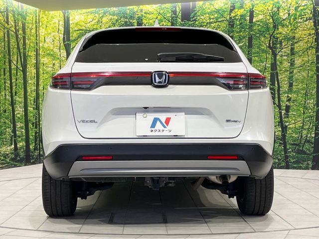 安心の最長10年・走行無制限保証（有償）をご用意。保証内容も充実はもちろん、無料点検＆オイル交換や、年中無休の全国・24時間ロードサービスも付帯されておりますのでご安心下さい。