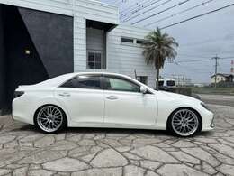 ご来店頂く全てのお客様をスタッフ一同笑顔で、お出迎えさせて頂きます。　些細なことでも構いませんので、ご連絡をお待ちしております。　　お問い合わせ電話番号は、0567-33-2088までお願い致します。