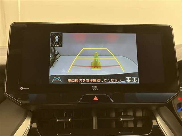 いまや必須装備「ナビゲーション」搭載！知らない場所にスイスイッとドライブ。もう、これなしではハンドルを握れませんね！でも運転中の操作は危険ですのでご注意ですね☆