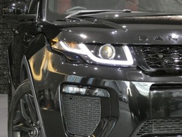 もちろん事故歴ありません　お洒落なブラック＆レッドレザーに心地よい禁煙車輌！！