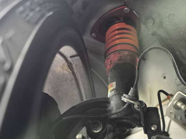 BLITZ　ZZ-R　車高調に交換されローダウン★