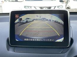 【バックモニター】簡単に後方の安全確認ができます。駐車が苦手な方にもオススメな便利機能です♪