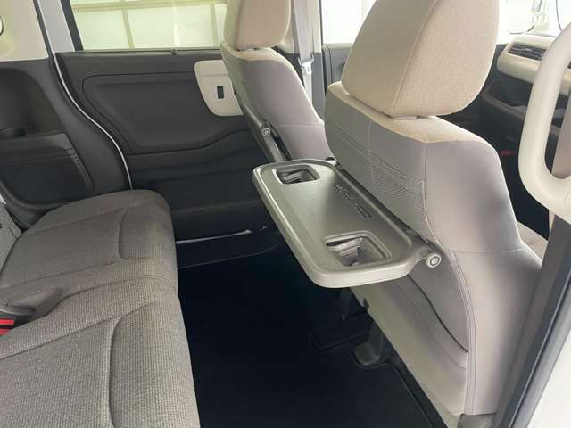車内清掃もしっかり行っております♪　気になる箇所がキレイになっているか、ぜひご確認いただければ幸いです。