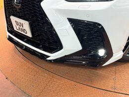 【TRDエアロ】人気のTRDエアロを装備！クルマの外観がよりスタイリッシュになり、街中で存在感あふれる1台に♪将来買い替える時にもリセールに影響しやすく、価値ある人気の装備です！