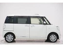 県内13店舗にて常時500台以上ダイハツ車を展示中です。見て、触って、納得のいく一台をぜひ見つけてください。