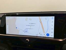 【純正ナビ】装備です！フルセグTVやBluetoothなど充実装備です！