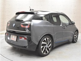 全車メカニックによる機関系のチェック済み。合格した車のみを展示してます！納車後のメンテナンスや車検もお任せください！自社の陸運局指定工場でディーラーさんよりもリーズナブルに承ります。