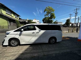 今こちらのお車ご購入のお客様限定！10万円相当プレゼント！ぜひ、この機会にご検討下さいませ！