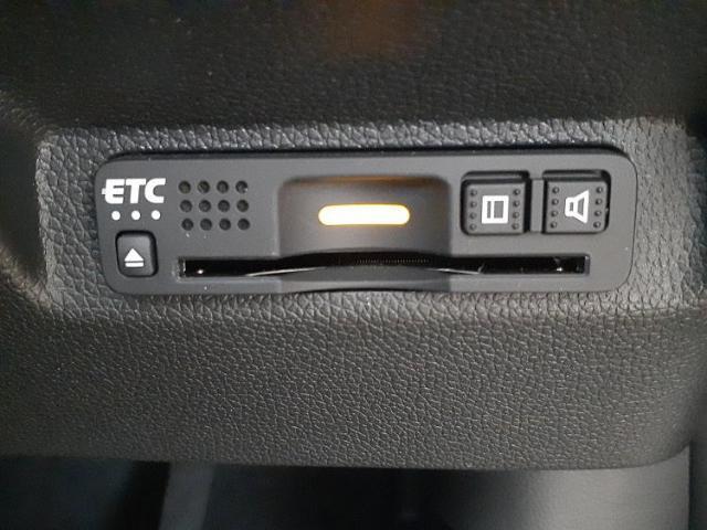 お車に合わせて無料保証以外にも、保証範囲、期間、距離を拡充させた有料保証もご用意しております！中古車の購入が初めてで不安・・・というお客様もご安心ください！