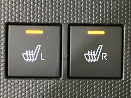 【シートヒーター】寒い日に重宝するシートヒーター！エアコンより早く温まってくれるので寒がりの人も安心ですね♪エアコンの温風は乾燥するから苦手、という方にもをおすすめです。