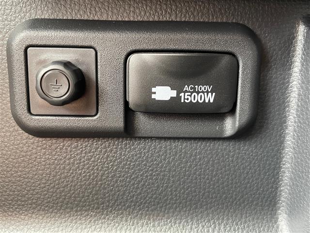 【運転席操作部】快適なドライブを楽しむための機能が装備されています！運転席から触れるので、使いやすいです！除菌プランいれていただくと、さらに清潔で安心していただけます！