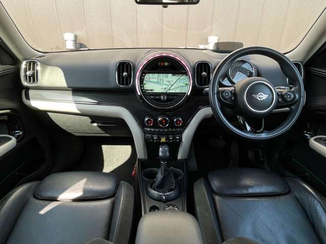 BMW、メルセデス、アウディといったドイツのプレミアムブランドをはじめとした、各種輸入車ブランドを同時に比較することができます。