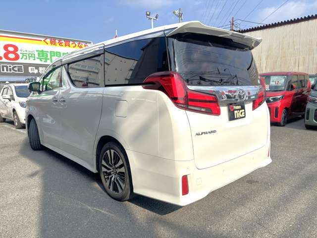 板金塗装、車検整備、定期点検のアフターサポートもぜひお任せください♪自社工場(マッハ車検名神茨木インター店)がありますので事故や故障の際も当店をご利用いただけます！