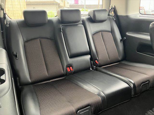 ☆運転席側3列目シート