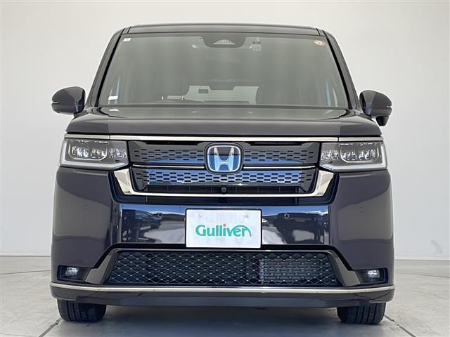 【正面】『外装：正面側』の画像になります。写真の内容に関してご不明点、ご質問等がございましたらお気軽にガリバー店舗までお問い合わせください。