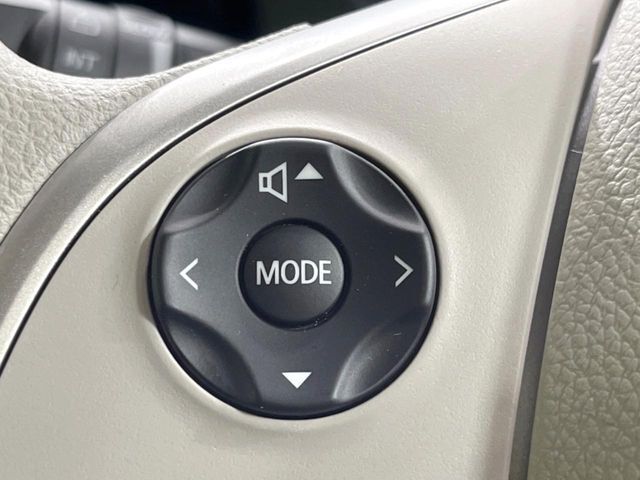 【ステアリングスイッチ】運転中、前方から目線をそらすことなく、オーディオ等の操作が可能な便利機能！安心＆快適なドライブを演出してくれます♪
