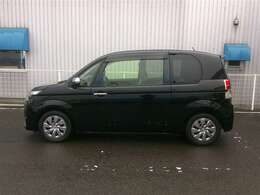 片側電動スライドドアで乗り降り楽々