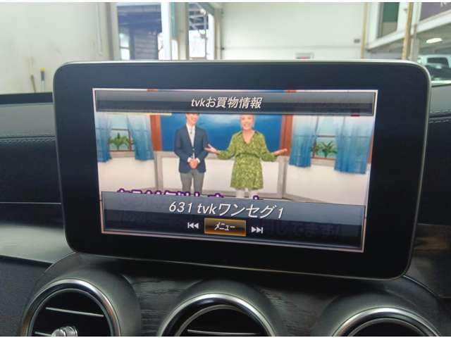 純正ナビでフルセグ地デジのご鑑賞が可能でございます。