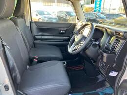 「この車の写真をもっと見たい」「状態が気になる」「この装備はついている？」どんな小さな疑問でもお気軽にお問い合わせください！