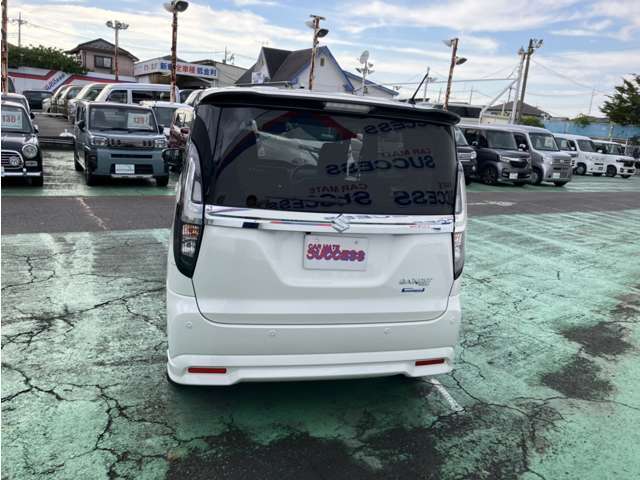 シンプルで飽きのこないデザイン