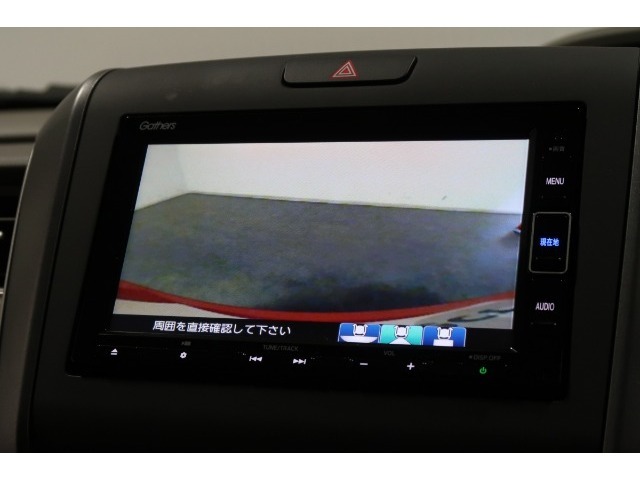 ◆◆バックカメラの画像です。車庫入れの安心感がアップしますね☆