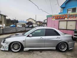 ☆現車確認をオススメいたします。商品は中古車ですので。年数相応の小傷等があります。仕様についての記載漏れがある場合がございますので、電話にて車両のご確認をお願いいたします