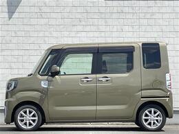 【左】当社基準による調査の結果、修復歴車と判断された車両は一部店舗を除き、販売を行なっておりません。万一、納車時に修復歴があった場合にはご契約の解除等に応じます。