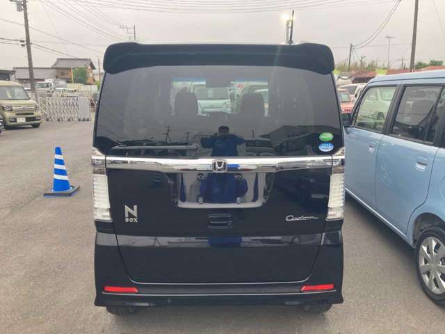 車検整備一式を行わせていただきます。納車時も安心してお乗り頂けます！