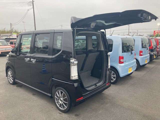 カーセブンは、もちろん買取も行っております！お乗りえをお考えとの事であれば、1度お車の査定は如何でしょうか？