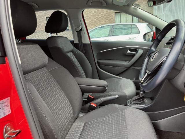 （運転席助手席）安全装備をオプションで追加するのは日本的発想。フォルクスワーゲン車はサイドエアバッグを全車標準で装備しております。