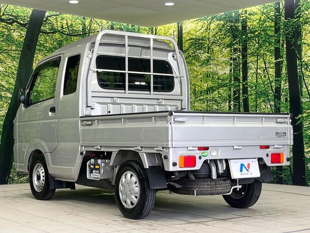 親切・丁寧な専門メカニックスタッフが応対！・車検・点検整備・事故等の修理などアフターサービスも安心。お車のカスタマイズもネクステージのサービススタッフまでご相談ください！