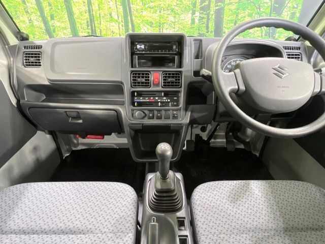 グループ総在庫数約30，000台！！全国の系列店からメーカー・車種問わずご紹介出来るので、あなたにピッタリのお車が見つかるはずです♪まずはお問い合わせ下さい☆