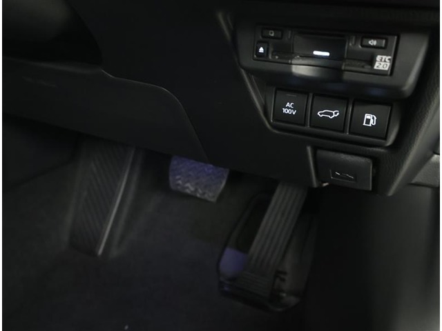 お客様のお車を安心して乗っていただけるようにトヨタのロングラン保証は全国トヨタサービス工場にて保証を受けて頂けます。