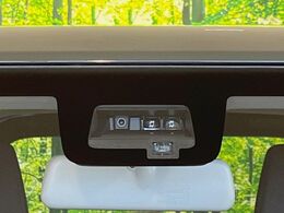 【スズキ　セーフティサポート】走行中に前方の車両等を認識し、衝突しそうな時は警報とブレーキで衝突回避と被害軽減をアシスト。より安全にドライブをお楽しみいただけます。