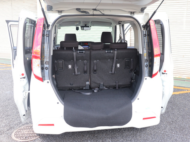 ご納車までの日数は登録必要書類（※）を受領後、軽自動車ですと3日から7日、普通乗用車で7日ほどでご納車が可能です。