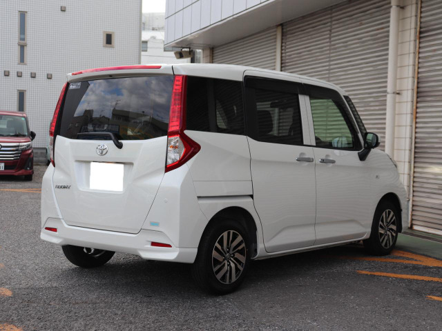 支払総額は千葉・習志野陸運支局管轄エリア登録費用と一般整備、車検がない車両は車検整備実施した金額になります。