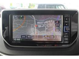 今や必需品のナビ付いています！安心してドライブ出来ますね！