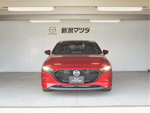 車両本体価格に点検整備費用が含まれています。弊社基準および保安基準に合わせ、要交換、修理と判断された部品は弊社負担にて整備させていただきます。追加整備費用はかかりませんのでご安心ください。