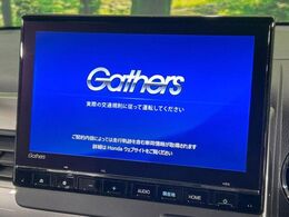 【純正ナビ】人気の純正ナビを装備。オーディオ機能も充実しており、Bluetooth接続すればお持ちのスマホやMP3プレイヤーの音楽を再生可能！毎日の運転がさらに楽しくなります！！