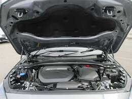 エンジンルーム内も綺麗です！