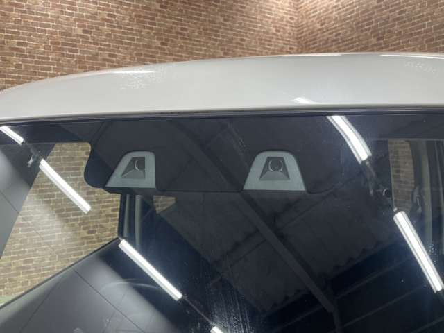 ■お安く提供できる理由■　当社のお車はディーラー、オートオークションからの大量仕入れにより、お客様に喜んでいただけるプライスでご提供します！未使用車ですと新車時に必要な重量税も必要ありません。