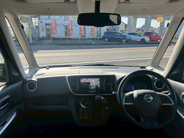 内外装ともに綺麗な車両になっております♪エンジン等の機関不具合なく良好な状態です★是非ご来店お待ちしております！