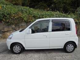 在庫車輛につきましては展示店舗と提携先工場に在庫しておりますので気になる車輛が御座いましたら事前に問い合わせをいただければご迷惑をお掛けすることなく見ていただけると思います。