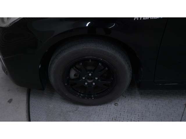 全車専用機械でルームクリーニング施工してます！フロントシートも、もちろん汚れや破れも無く非常に良いコンディションですよ☆当社の機械は高温洗浄なので除菌にも効果があります！キレイな室内のほうがイイ！！
