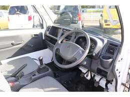 国産車から外車（輸入車）まで全メーカー新車・中古車販売・リース販売・車検・板金・修理・レンタカー取扱店です。テスター（診断機）完備ですので外車（輸入車）の車検や修理も自信をもっておこなっております。