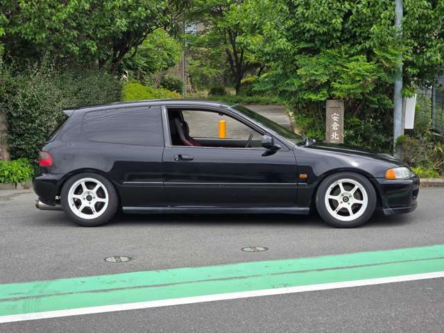 遠方で現車確認に来れない方には気になられる部分の写真などもお送り致します。